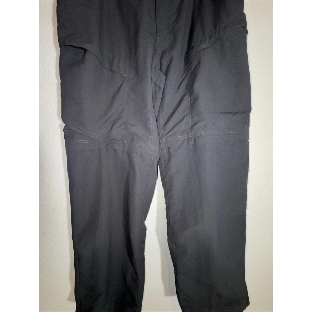 The North Face Mens Paramount Peak II Convertible Pants Shorts Gray XL Hiking